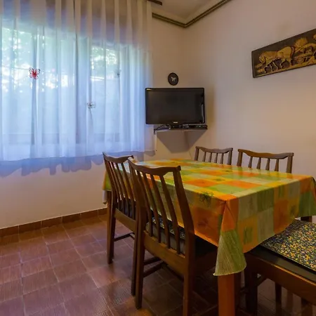 Apartment Barisic *