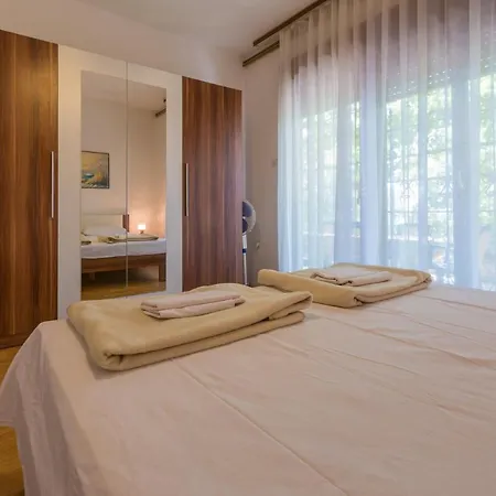Barisic Apartment *